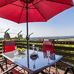 House Vilana With Jacuzzi - Happy شقة