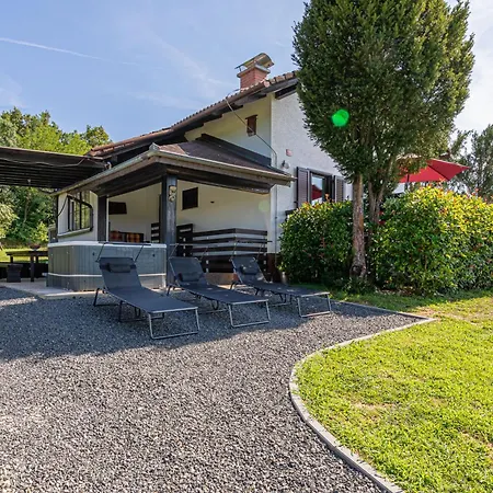 Apartmán House Vilana- Jacuzzi Garden & Bbq - Happy Puconci