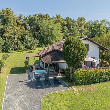 House Vilana- Jacuzzi Garden & Bbq - Happy Puconci