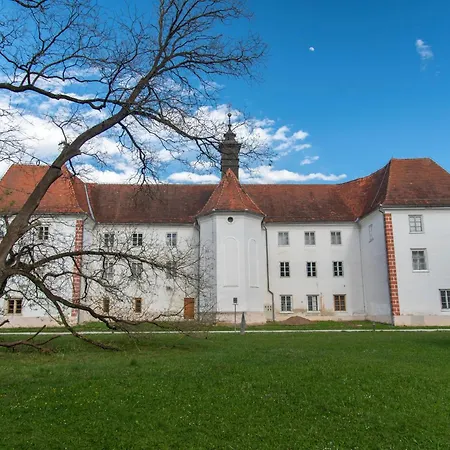 アパート House Vilana With Jacuzzi - Happy *