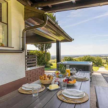 House Vilana- Jacuzzi Garden & Bbq - Happy Apartamento Puconci