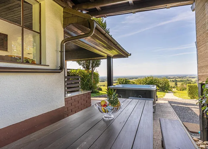 House Vilana With Jacuzzi - Happy Διαμέρισμα Puconci