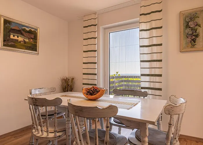 House Vilana With Jacuzzi - Happy * Puconci