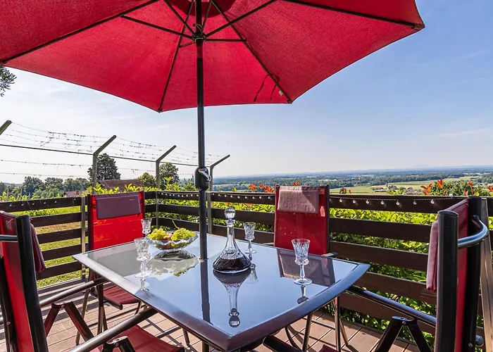 House Vilana With Jacuzzi - Happy アパート