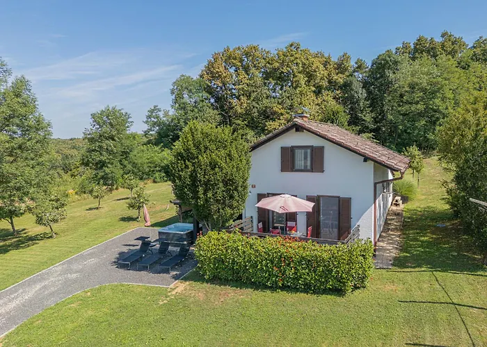 House Vilana With Jacuzzi - Happy *